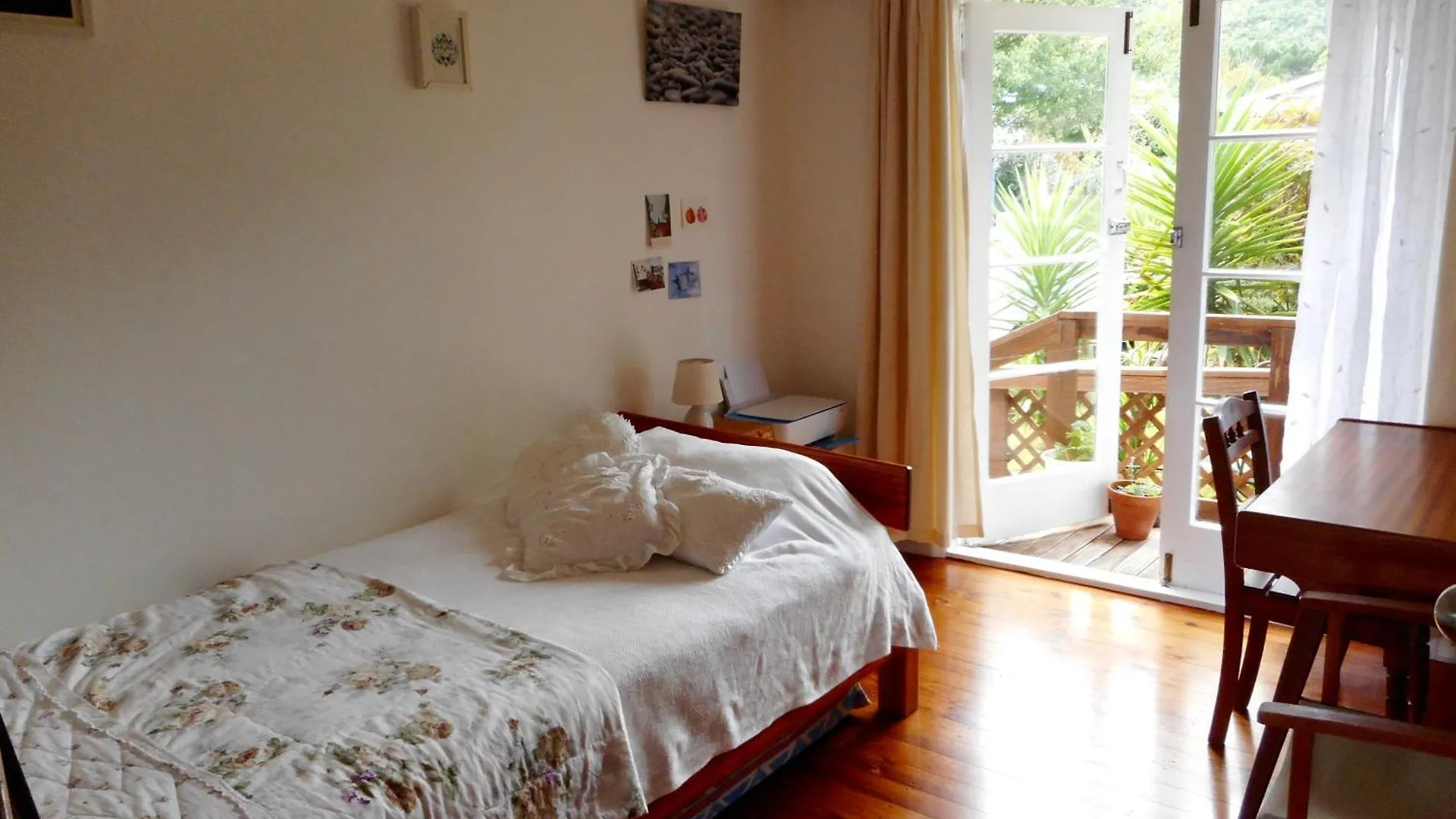 Sunrise Beach House - Rarangi Holiday House Tuamarina New Zealand